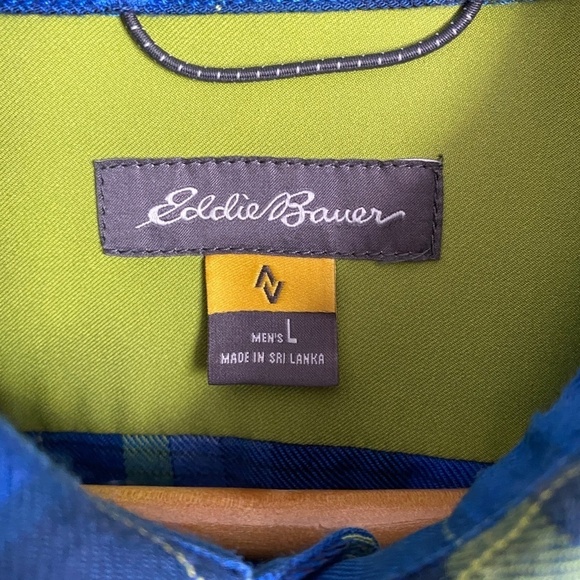 Eddie Bauer Men's Blue Plaid Long Sleeve Button Up Shirt Size Large - Picture 2 of 11